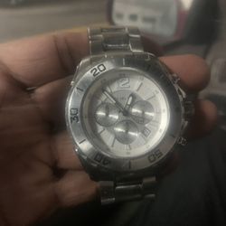 Michael Kors MK8253 Drake Chronograph watch