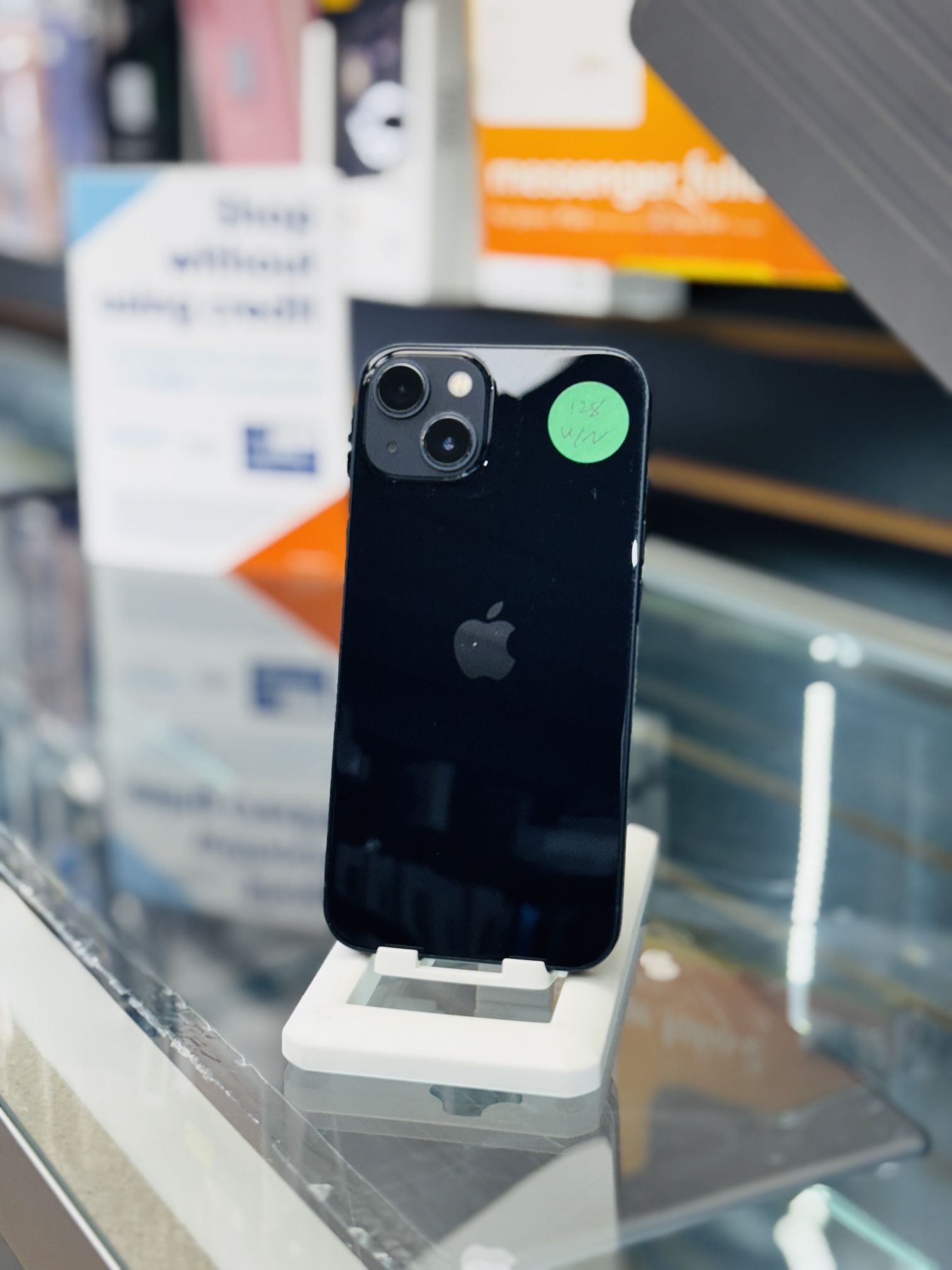 iPhone 14 (Factory Unlocked)