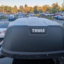 Thule Force XT L Roof Cargo Box