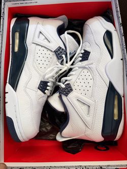 Air Jordan 4s Columbia size 11