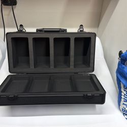 Vaulted Display Vault Card Case 4 Row