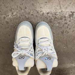 Grey Lv Skates 