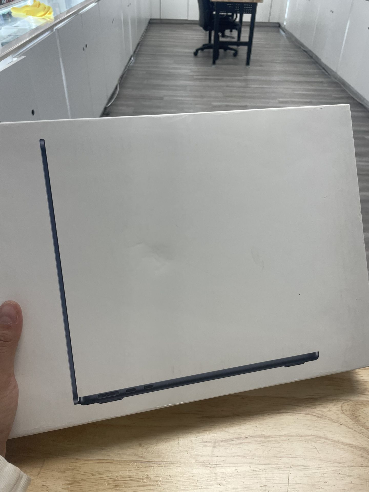 MacBook Air 13.6 Inch $50 Down Payment