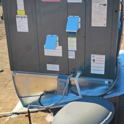 3 Toneladas Goodman $6300  Tengo Uno De Gas Y H/P