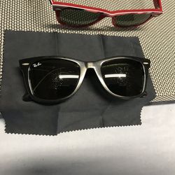 Vintage  Ray Ban  Sunglasses - Model RB2140-F  -  Black Frames and Lenses - Super Cool Classic Look