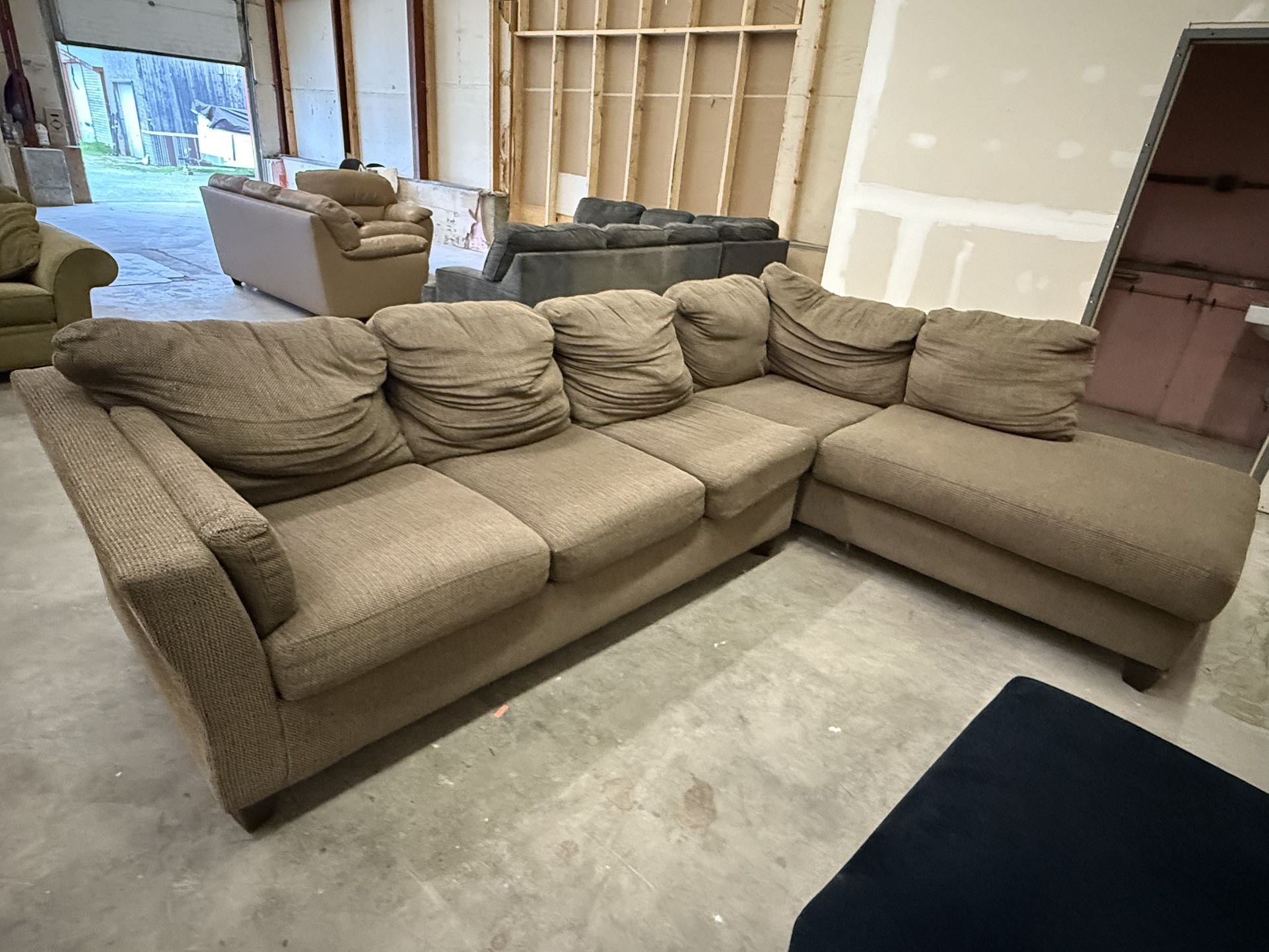 *Free Delivery 2 Piece Sectional Couch