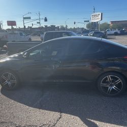 2012 Hyundai Elantra