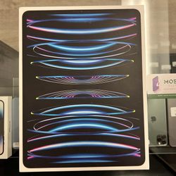 New 6th Gen iPad Pro 12.9 256gb Wifi