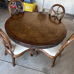Dining Table and 4 Chairs