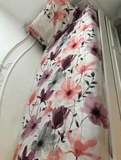 Full Twin Bed With Mattresses 