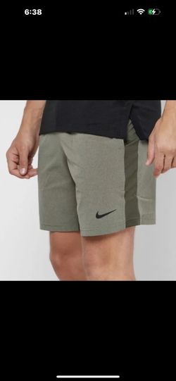 New Nike Flex Men’s Training Shorts 9” Cargo Khaki Size Large 