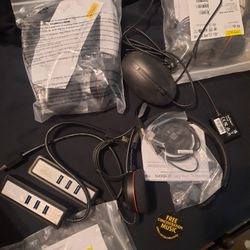 Computer Laptop Brand New Head Sets