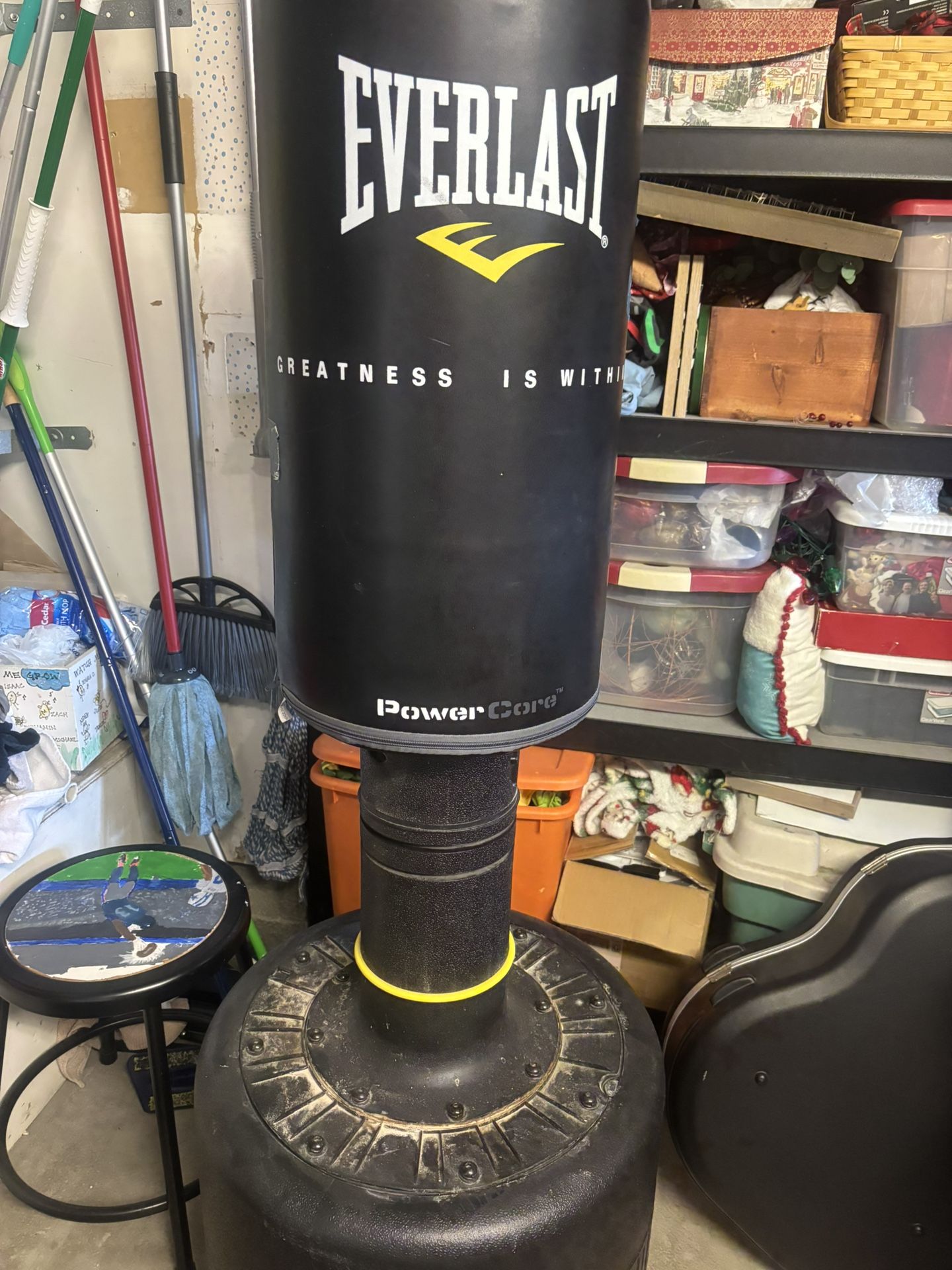 Everlast PowerCore Free Standing Punching Bag