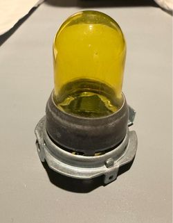 Yellow bulb cap