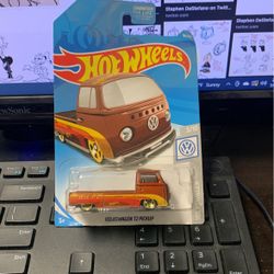 Volkswagen T2 Pickup Hot Wheels 