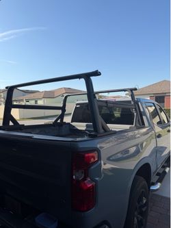 Universal Ladder Rack