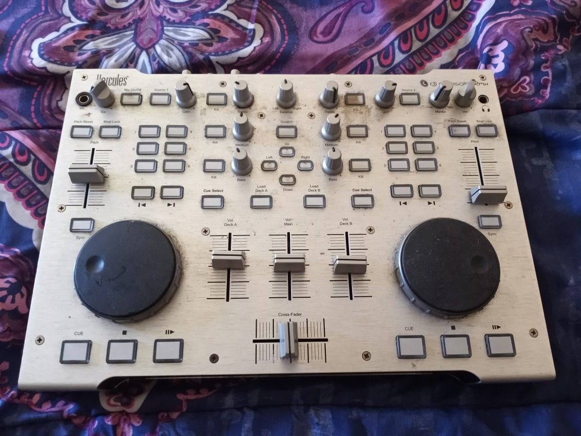 Hercules Dj Console Rmx for Sale in Detroit, MI - OfferUp