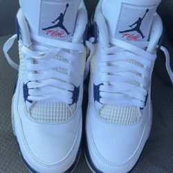 Jordan 4 Midnight Navy