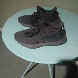 Yeezy  Boost Black On Black Size 8