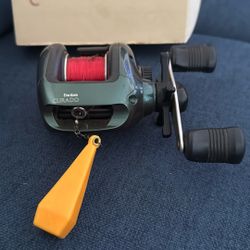 Cuador CU-201 Fishing Reel