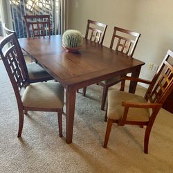 Ahw. /202 - 8 Seat Dining Table, Leaf, & 6 Wood Chairs