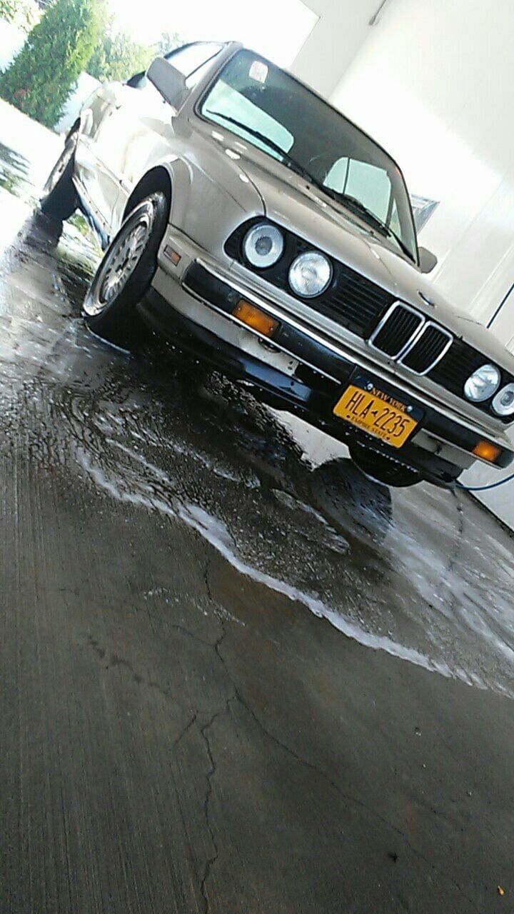 1989 BMW 325i