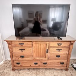 Bedroom Set - Solid Wood- Mission Style