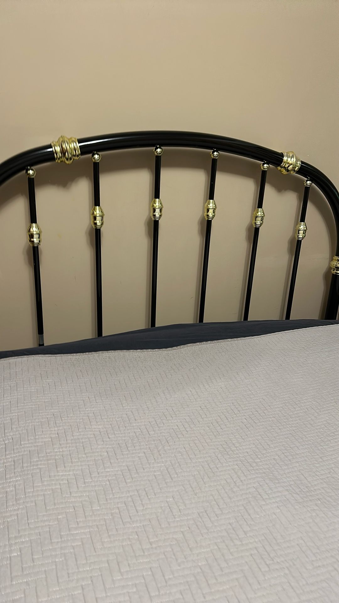 Free Headboard And Box Spring