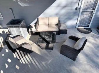 Modern 4-Piece Wicker Patio Conversation Set