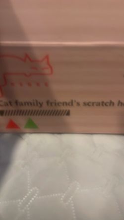 Cat scratcher