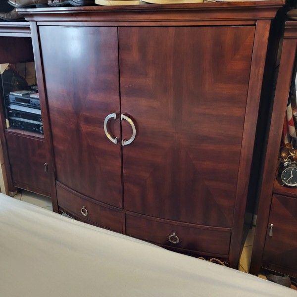 Entertainment Center