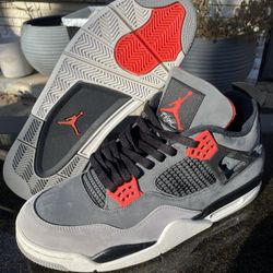 Jordan 4 Retro Infrared