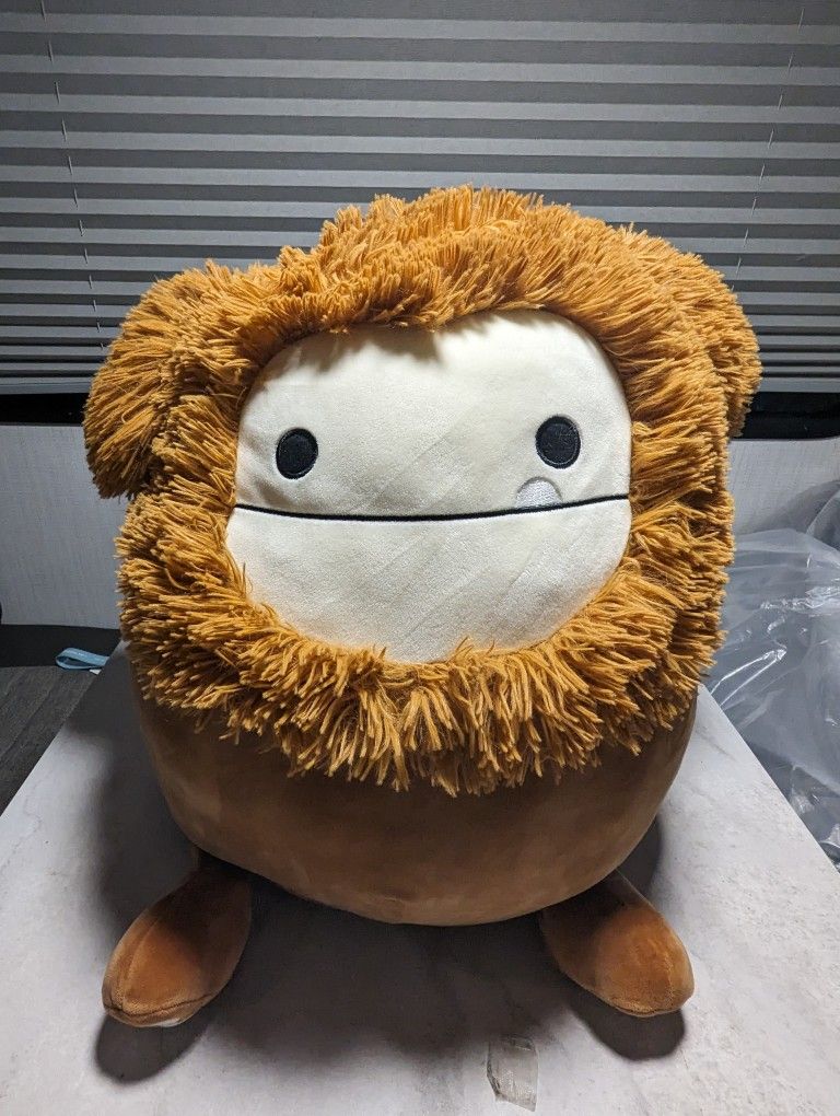 16 Inch Squishmallow Bennie The Bigfoot