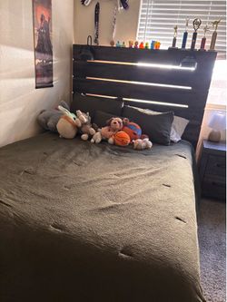 Ashely’s bedroom set