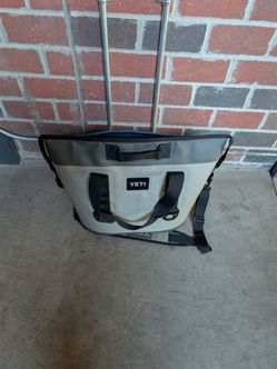 Yeti Hopper Two 20 Beverage Cooler