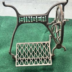 Singer Sewing Pedal Spool