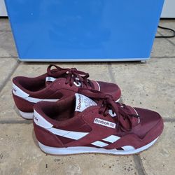 Womens Reebok Shoes Size 6