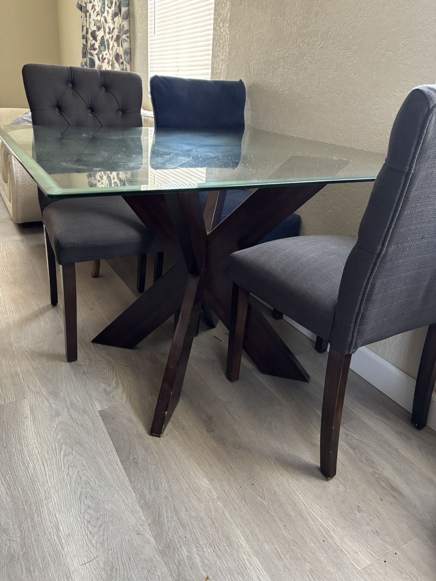 glass dining table