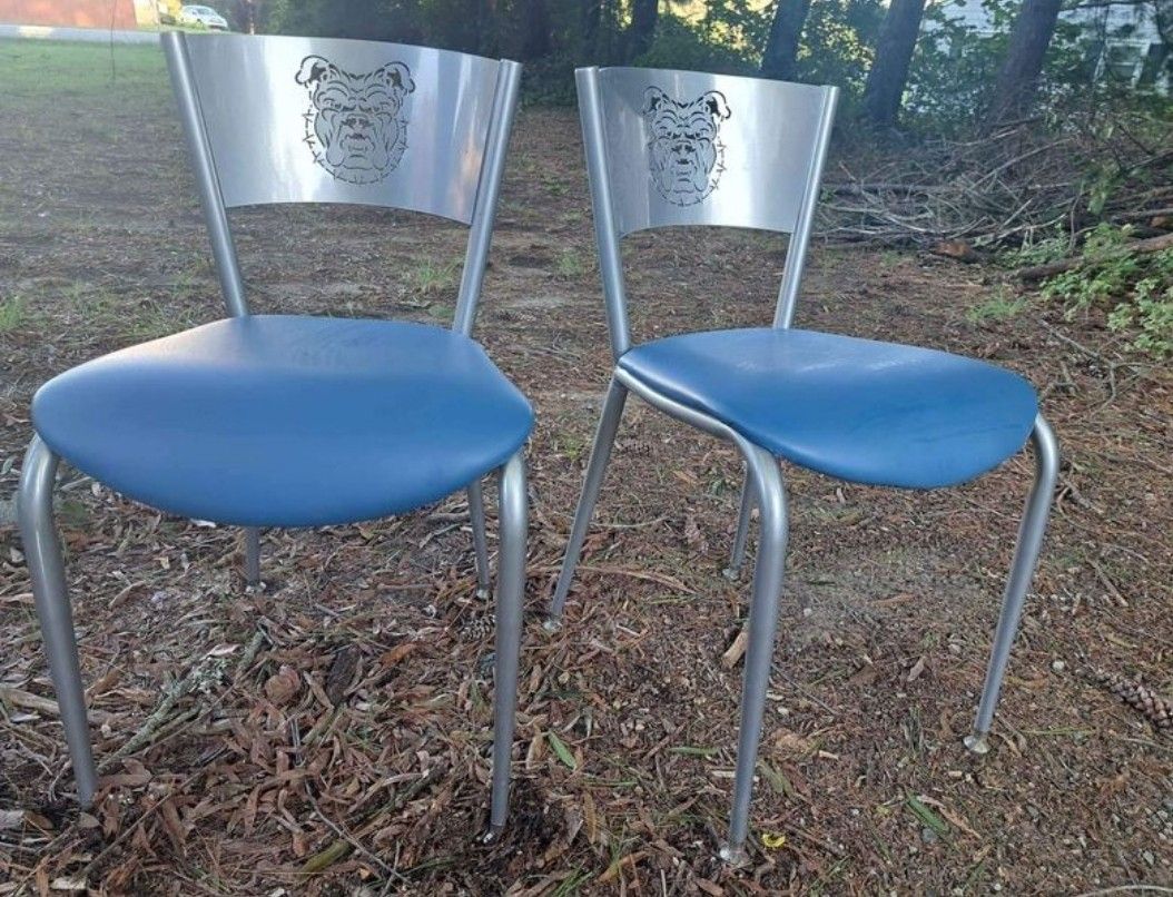 Two GEORGIA BULLDOG Metal Chairs