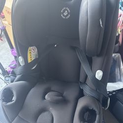 Maxi Cosi All-in-One Convertible Car Seat