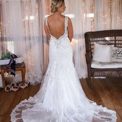 Wedding dress