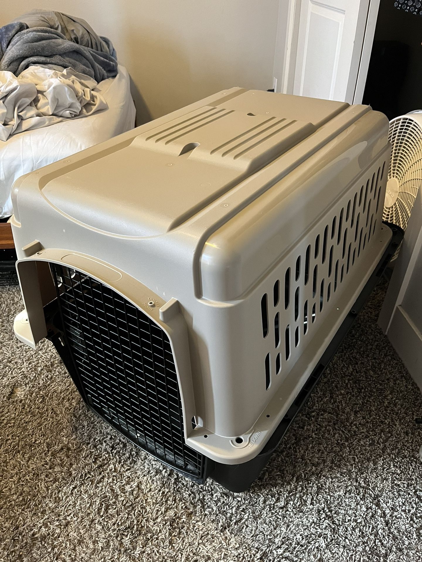 Medium sized dog cage