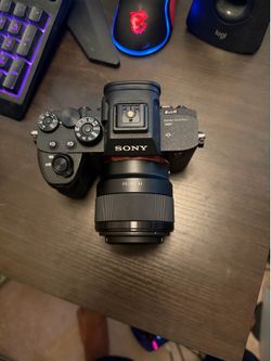 SONY 50 / FE 1.8
