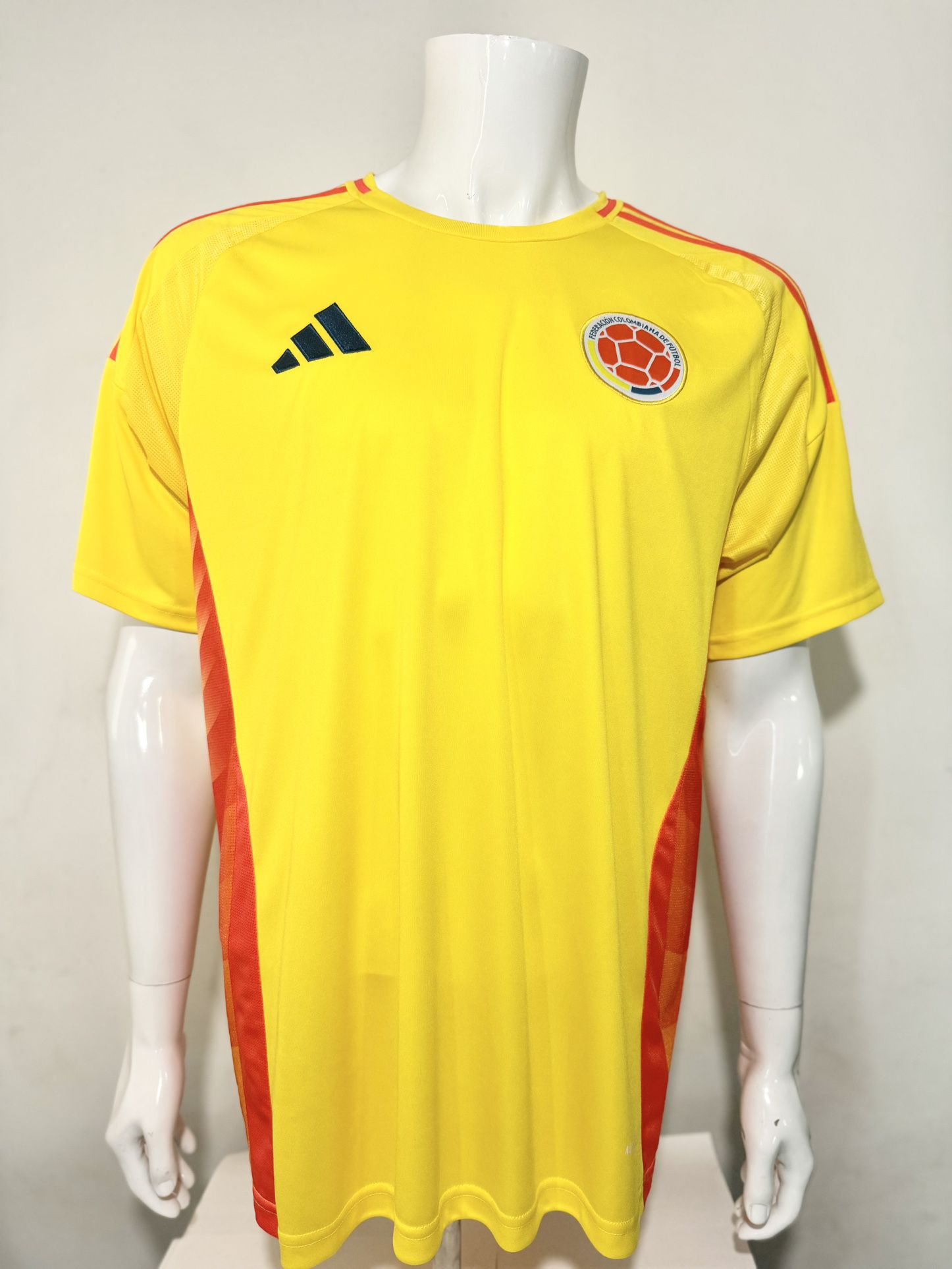 2024/25 COLOMBIA HOME JERSEY 