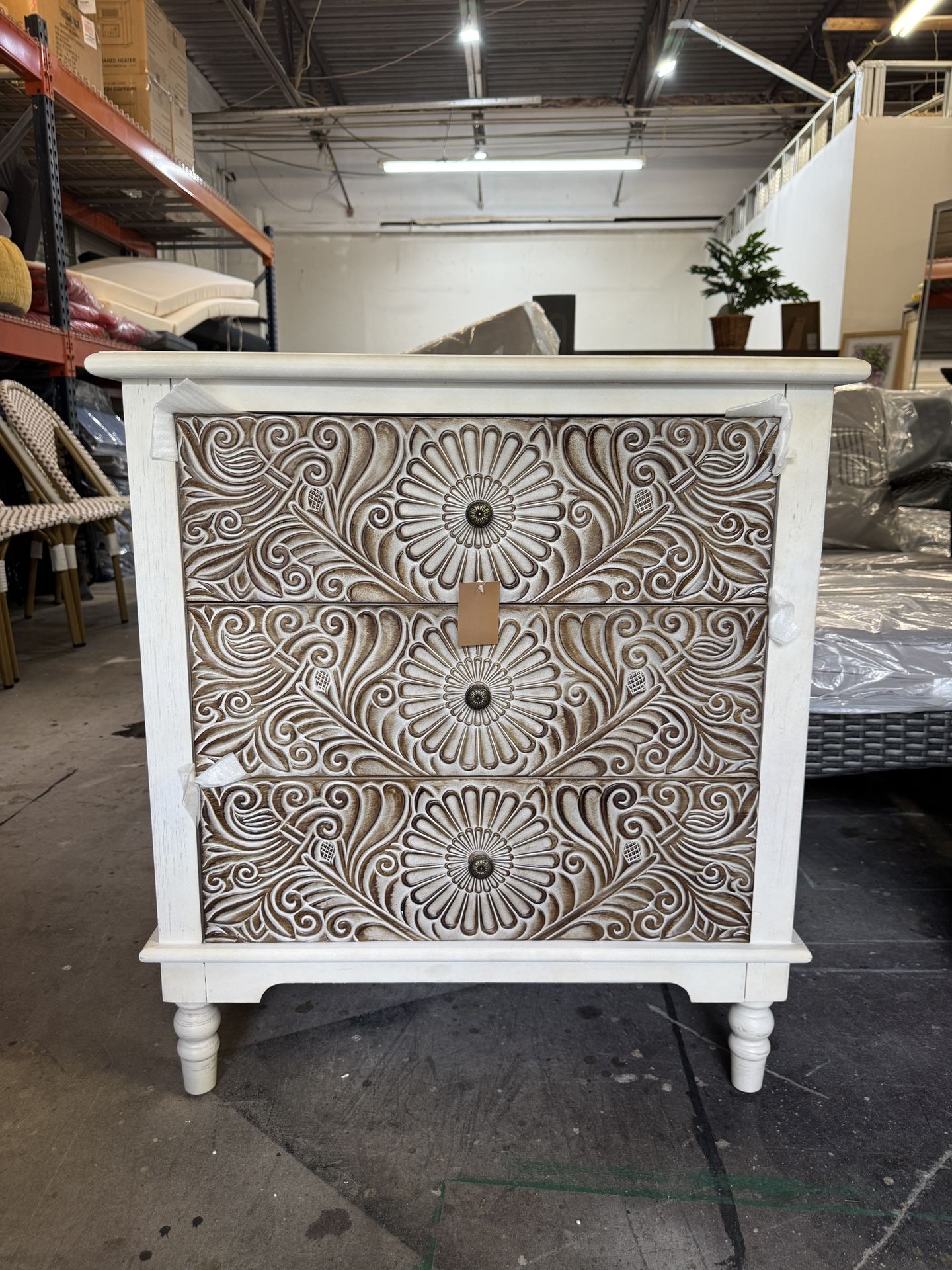 3 Drawers Accent Dresser, Vintage Small Accent Chest with 4 Wood Legs, Free-Standing Buffet Server Nightstand End Table for Bedroom, Living Room, Entr