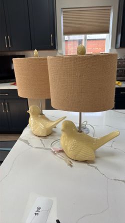 Adorable bird lamps