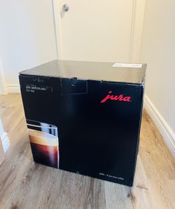 JURA GIGA 10 Diamond Black Automatic Espresso Machine