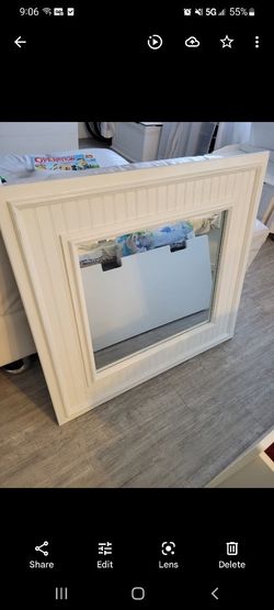 White mirror