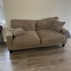 brown couch NEED GONE ASAP (FREE)
