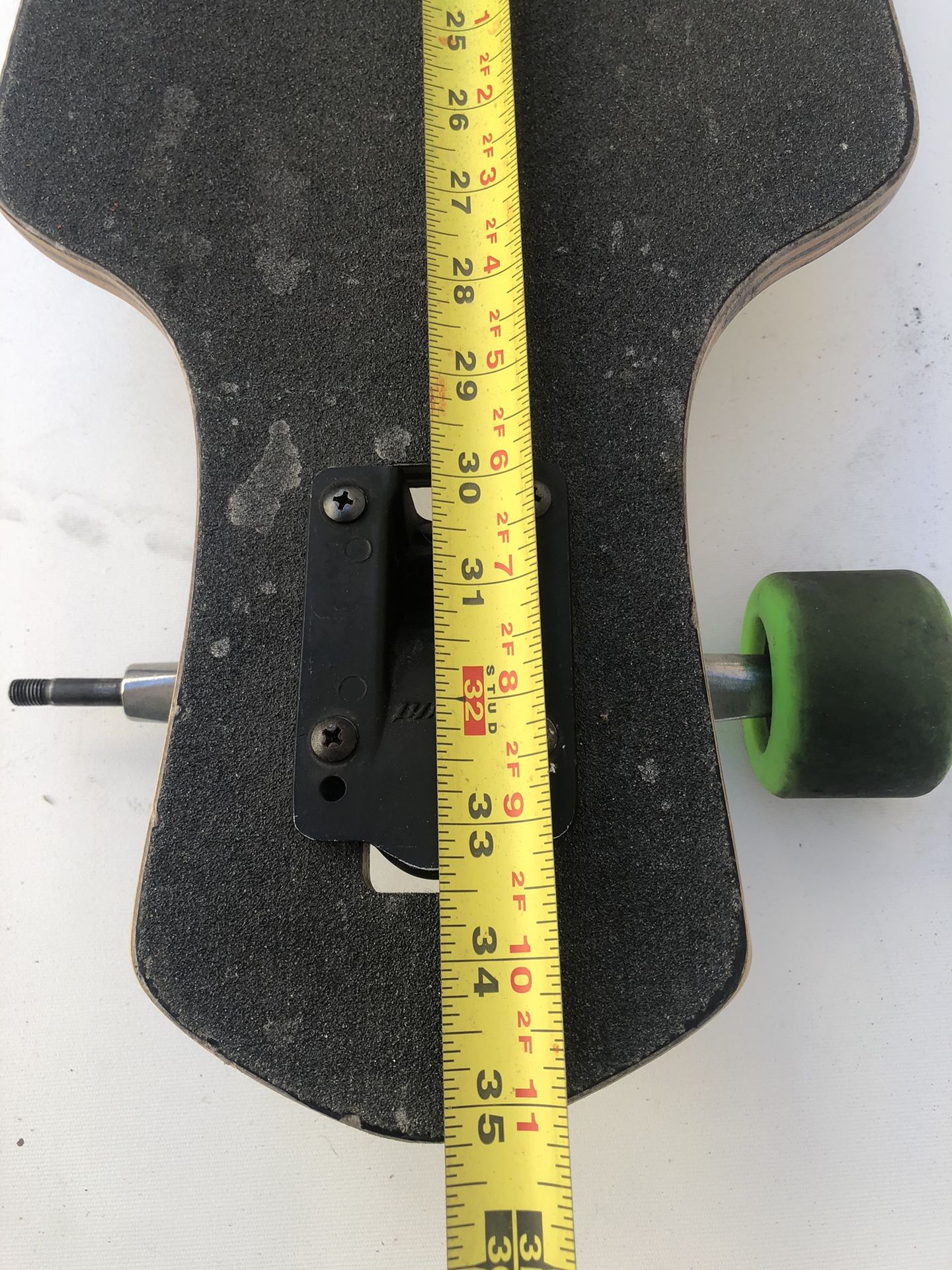 Globe Skateboard 35’